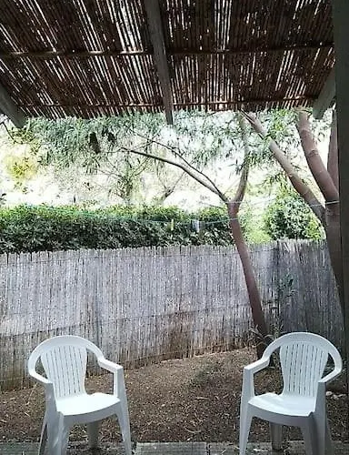 Nyaraló I Mandorli 1 Con Giardino